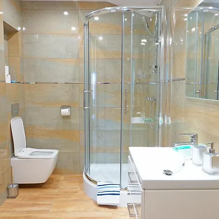 Nad Stawem Apartament *