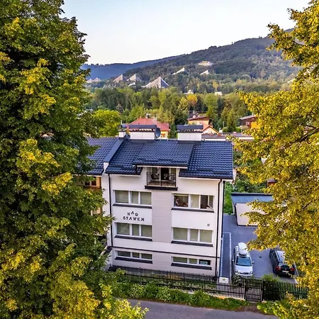 Nad Stawem Apartament *