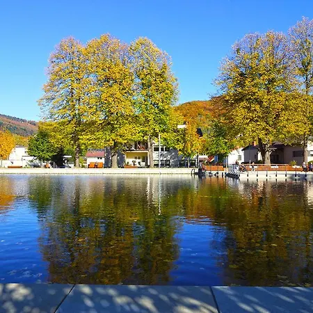 Nad Stawem דירה אוסטראון